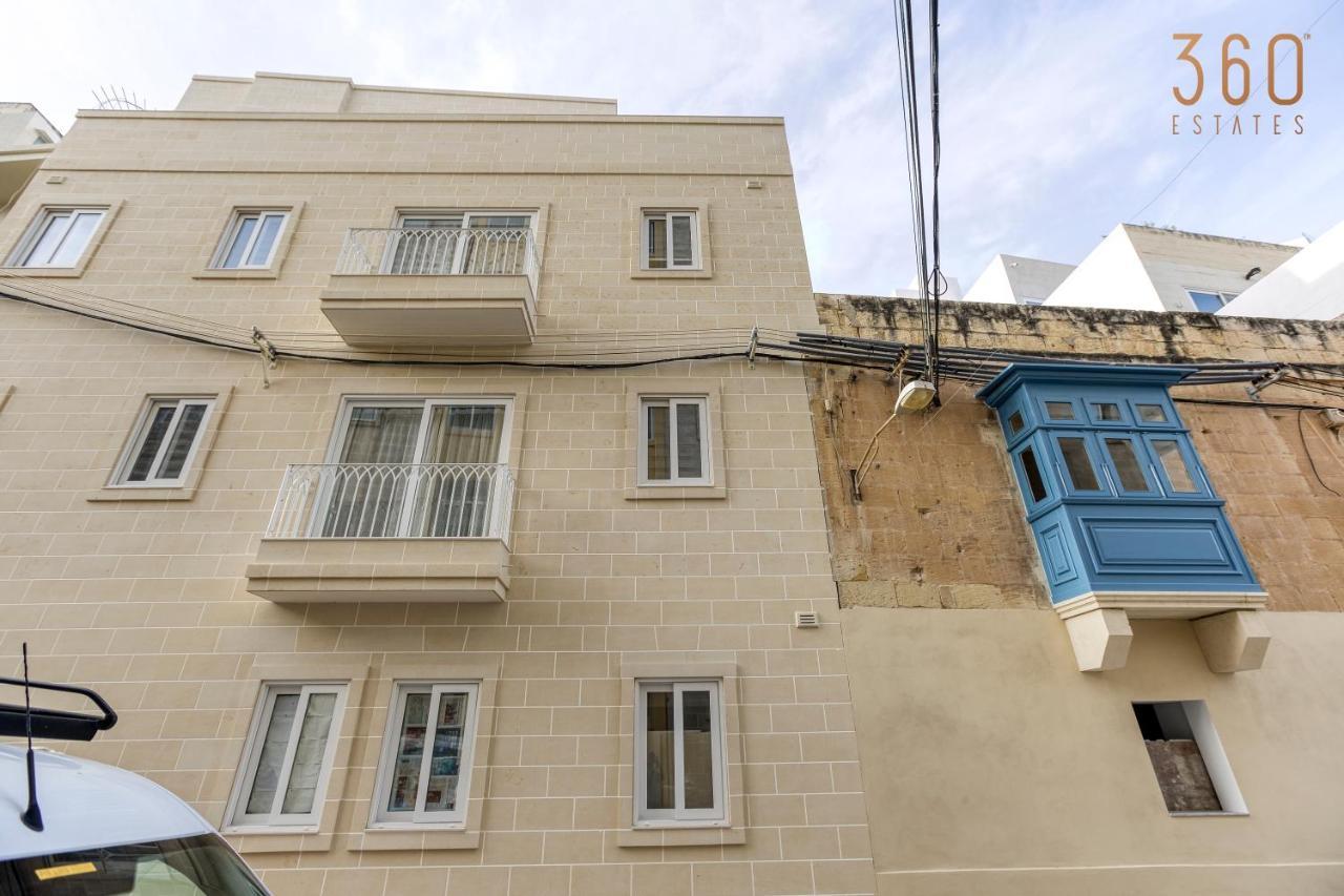 A Lovely 1Br Home With Balcony Just Off The Coast By 360 Estates Saint Julian's Luaran gambar