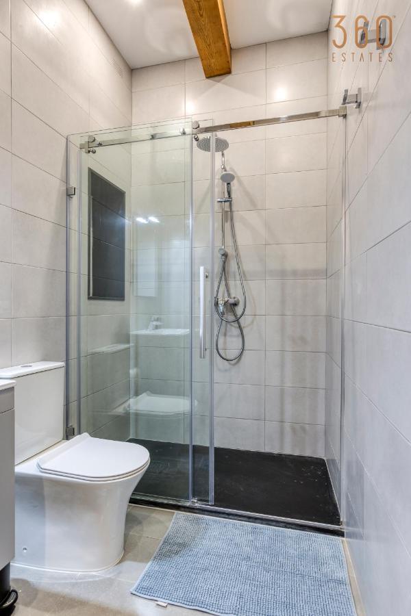 A Lovely 1Br Home With Balcony Just Off The Coast By 360 Estates Saint Julian's Luaran gambar